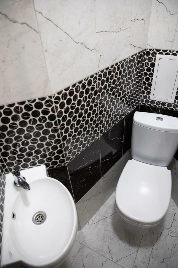 Apartament Kit Apartament Lwów Zewnętrze zdjęcie