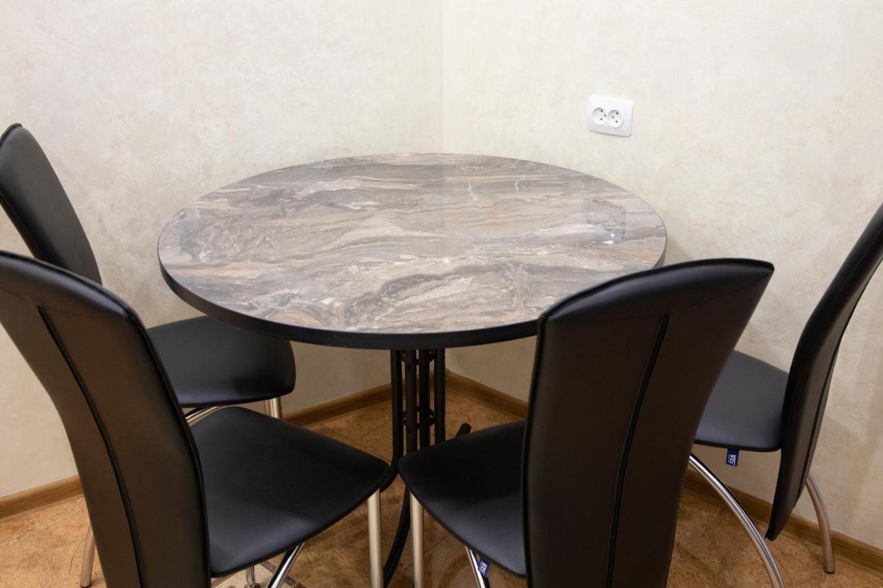 Apartament Kit Apartament Lwów Zewnętrze zdjęcie