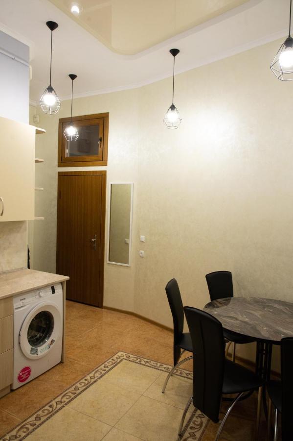 Apartament Kit Apartament Lwów Zewnętrze zdjęcie